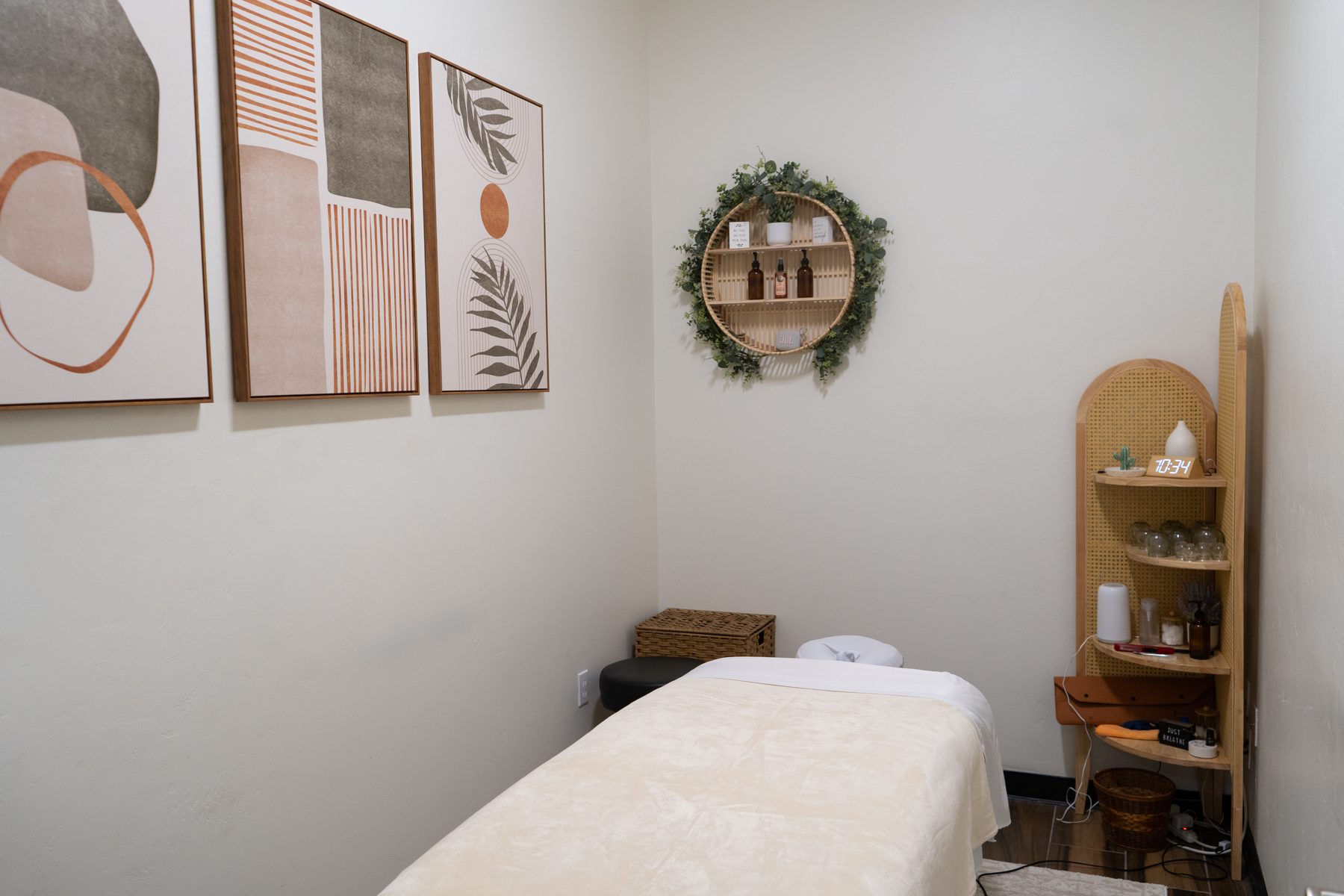 A treatment room within the IMS studio facility